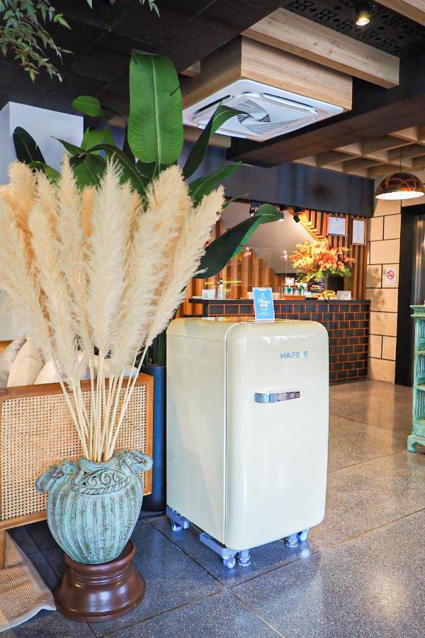 Sanae' Oldtown Hotel Chiang Mai Buitenkant foto